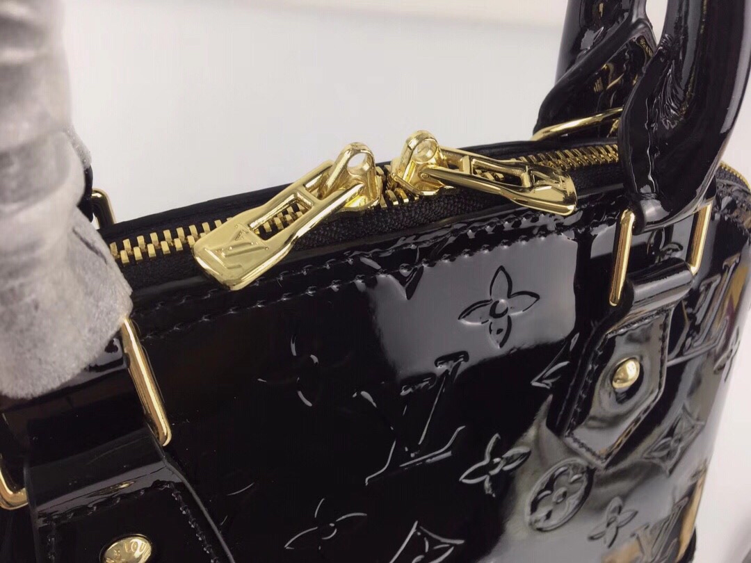 Louis Vuitton ALMA BB M91606 LM051 25cm