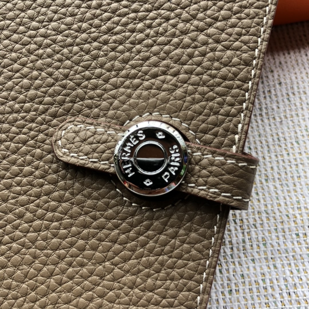 Hermes Dogon Compact Wallet Medium Grey