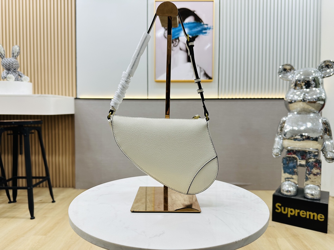 Dior CD Crescent Underarm Bags Shoulder Bag Handbag