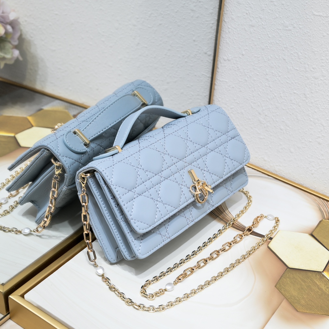 Miss Dior Mini Bag Blue sheep CD2023 XB071 21cm
