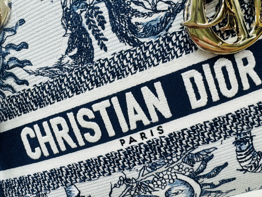 10A + top quality Dior Medium Lady D-Lite Bag 9920 LM003 24cm