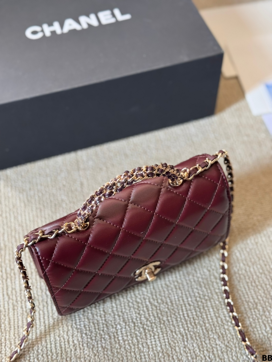 Chanel Shoulder Bag 031 DB061 20cm