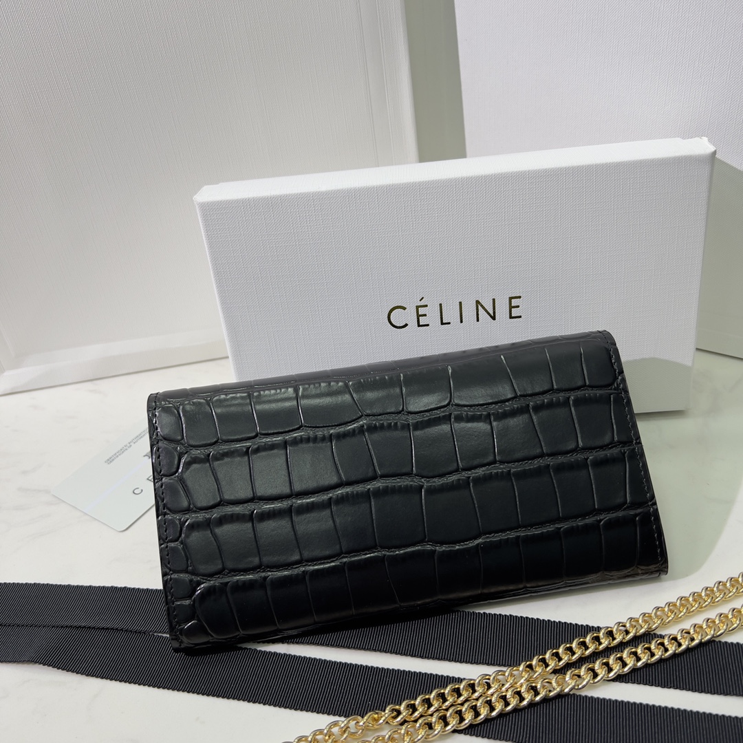 Celine CLAUDE Chain Bag 1960 LM59 19cm