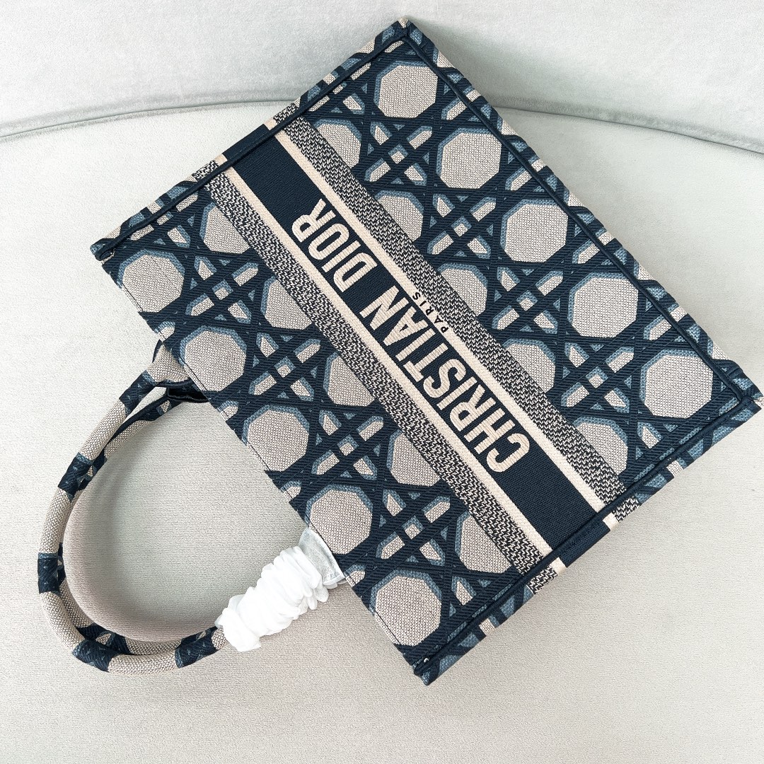 10A + top quality Medium Dior Book Tote 1296 DLAM022 36cm