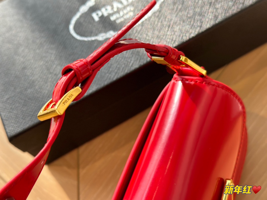 Prada Shoulder Bag 006 DB561 25cm