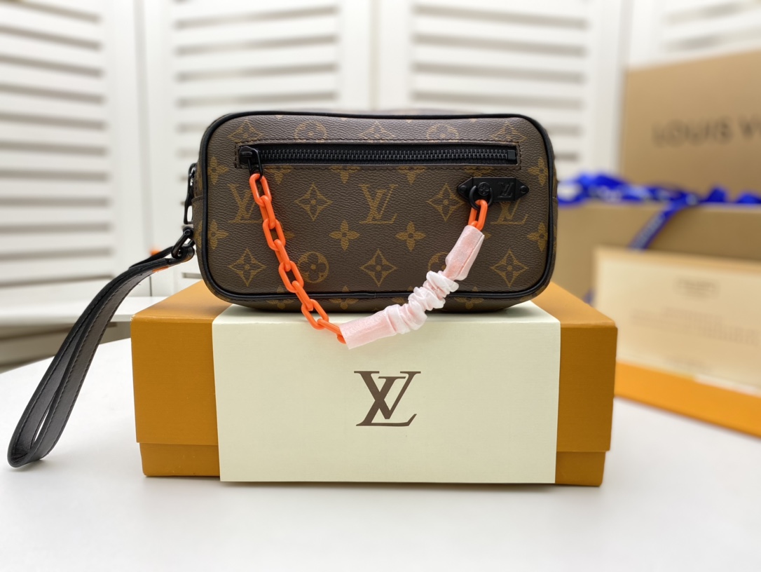 LVM68321LM021 22x15x5 cm