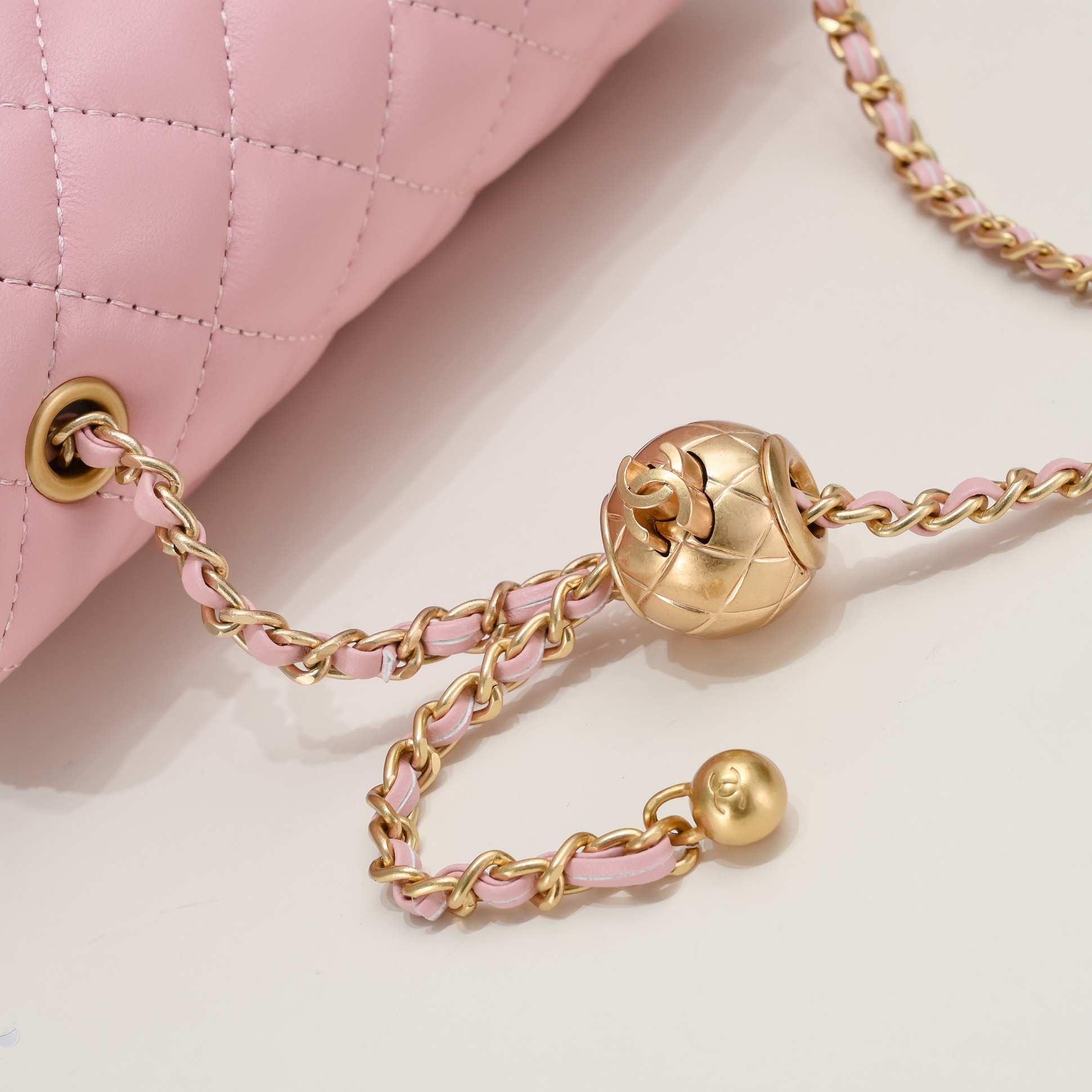 Chanel Cross Body Metal Ball Chain Shoulder Bag Handbag