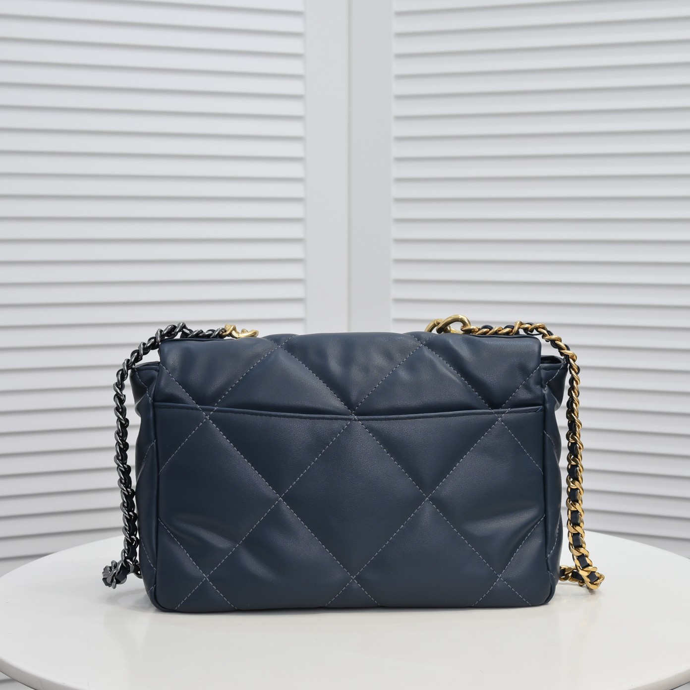 Chanel Lambskin Quilted Medium19 Flap Shoulder Bag Handbag