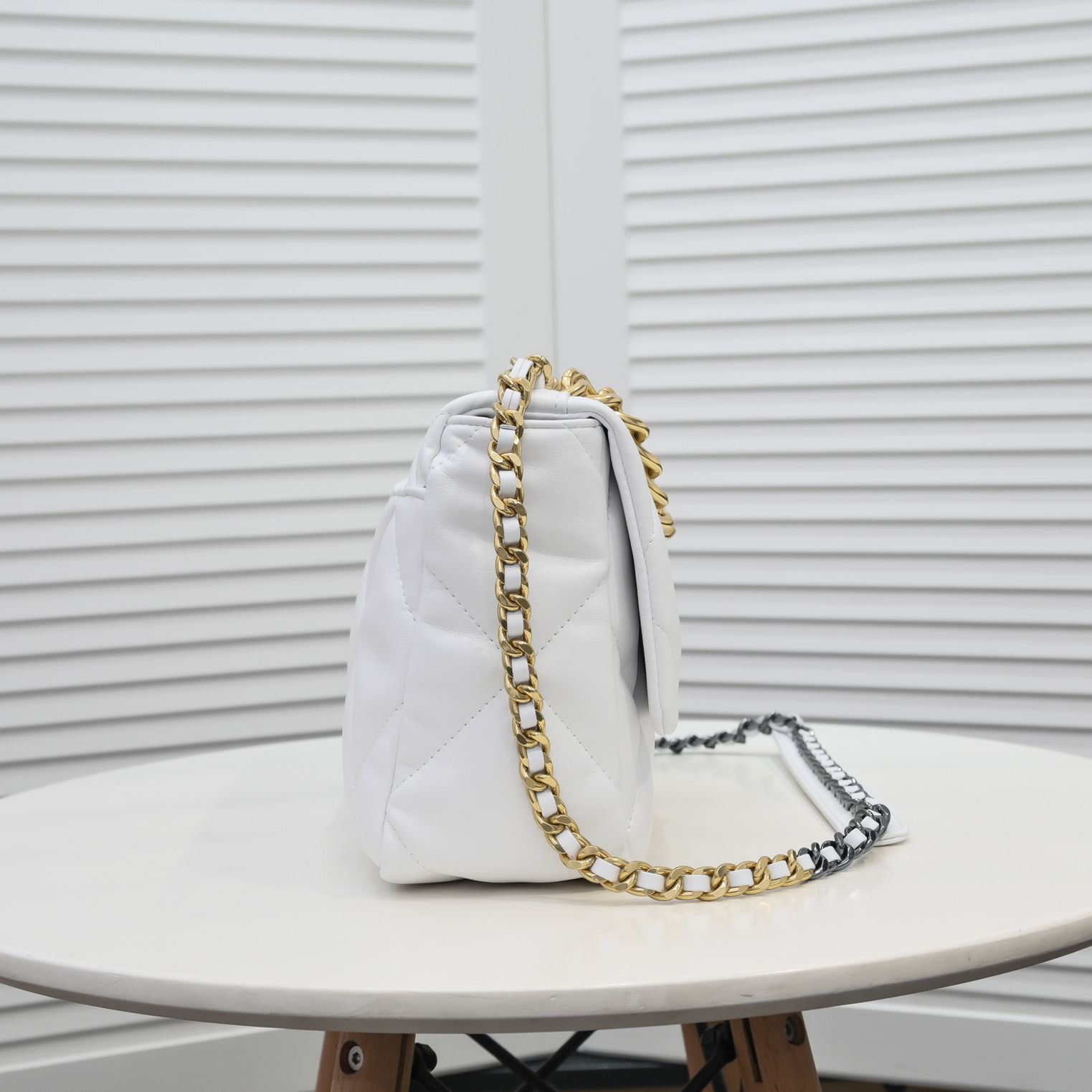 Chanel Lambskin Quilted Medium19 Flap Shoulder Bag Handbag