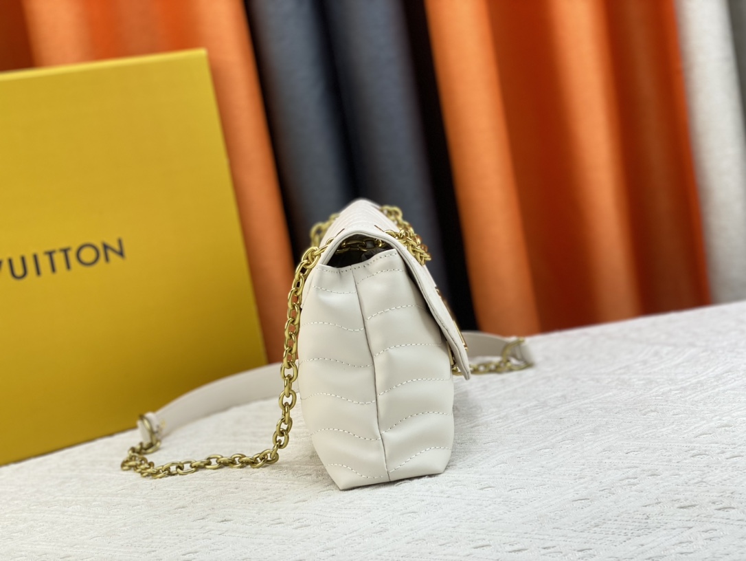 Louis Vuitton LV NEW WAVE Shoulder Bag M20838(Replica)
