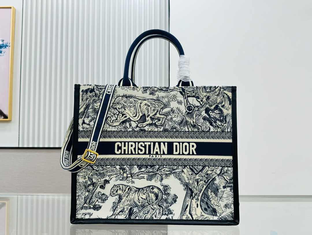 10A + top quality Dior Book Tote With Strap 8833 LM012042062 26-42cm