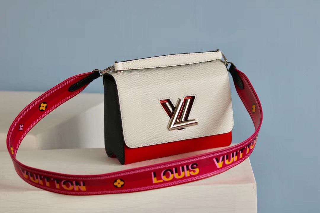 LV50330LM092 23x18x8 cm