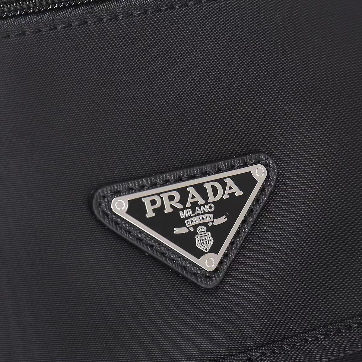 Prada Shoulder Bag 1954 TS551 25cm