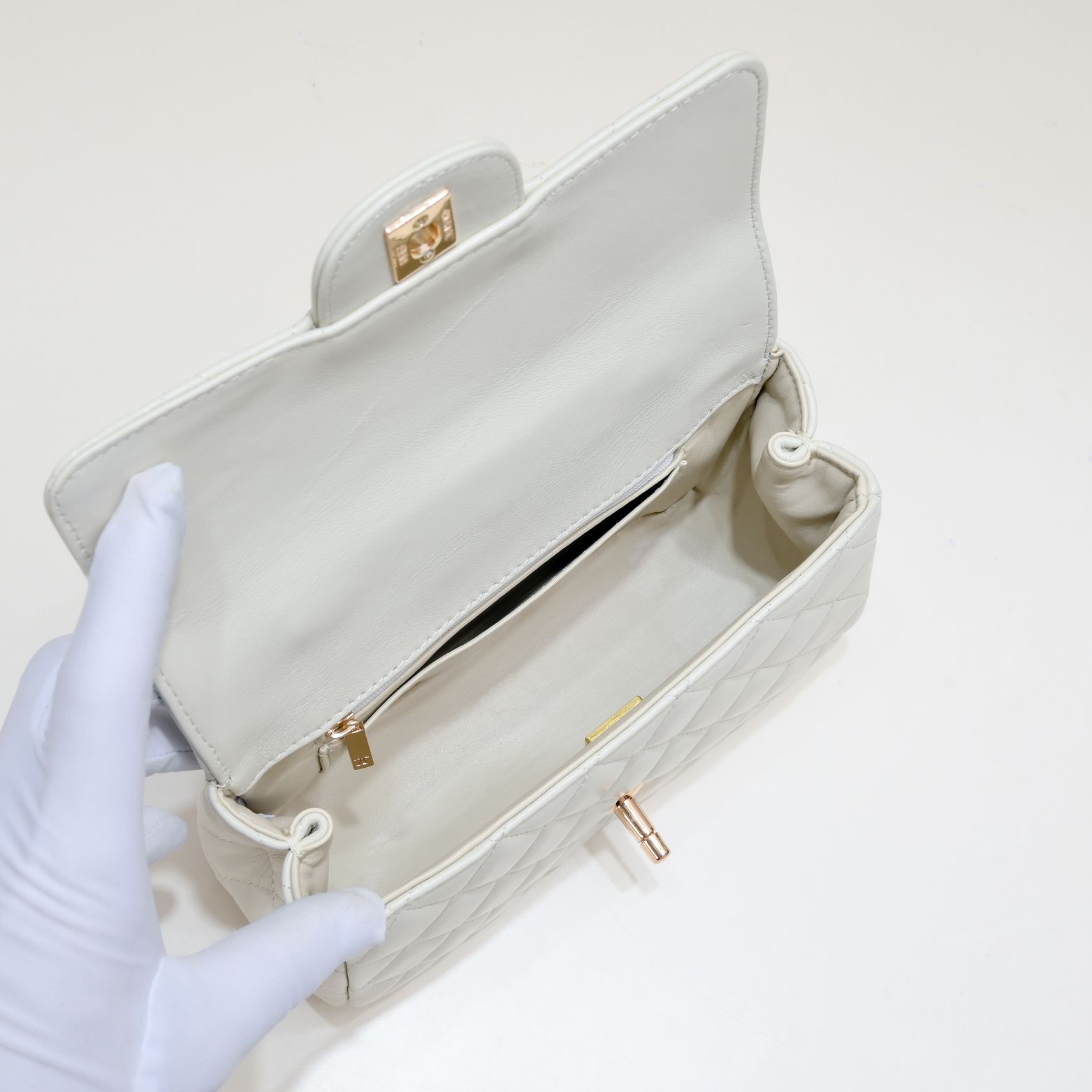 Chanel 23A Diamond Handle CF Mini Shoulder Bag Handbag