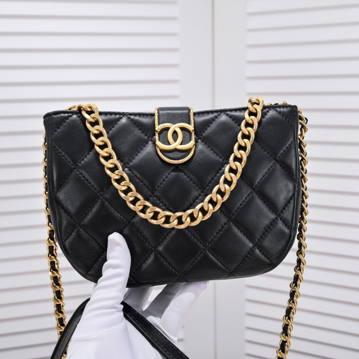 Chanel Stray Bag Shoulder Bag Handbag