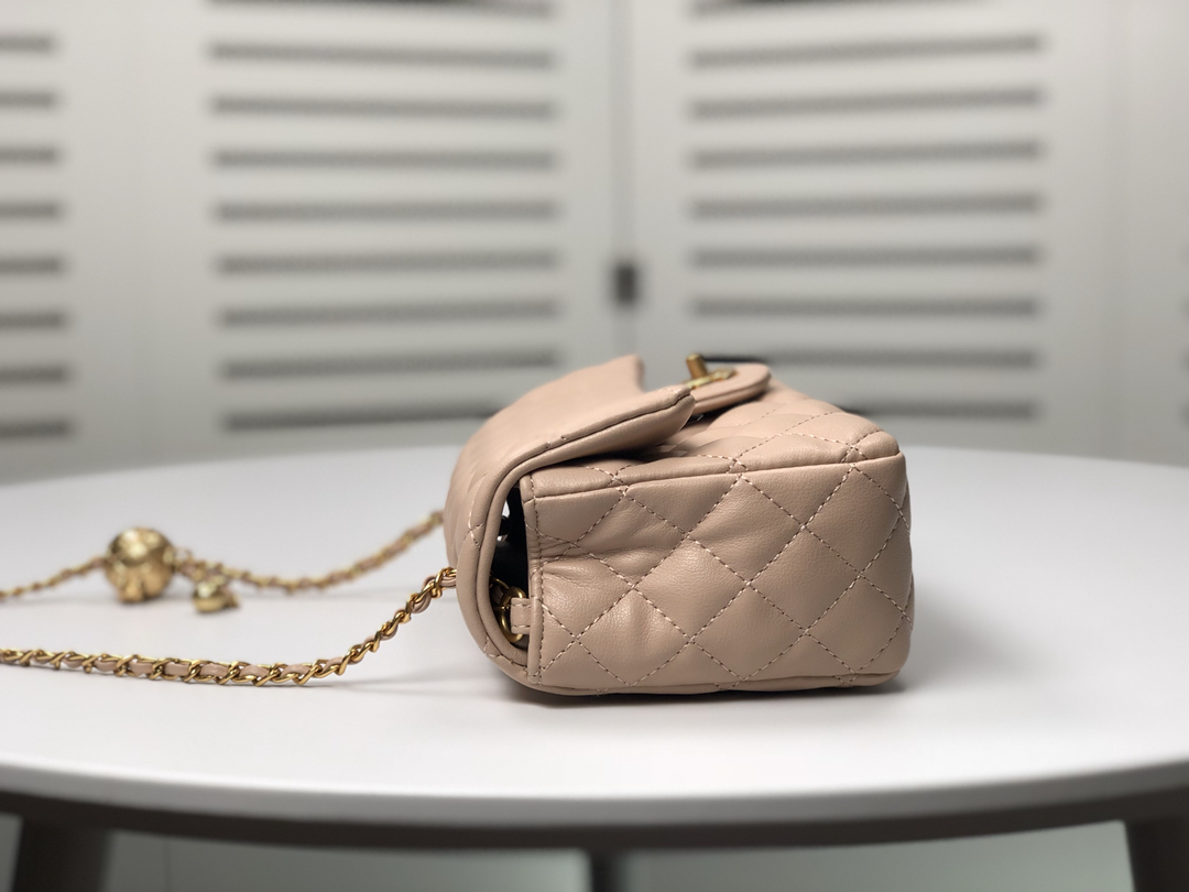 Chanel Cross Body Metal Ball Chain Shoulder Bag Handbag