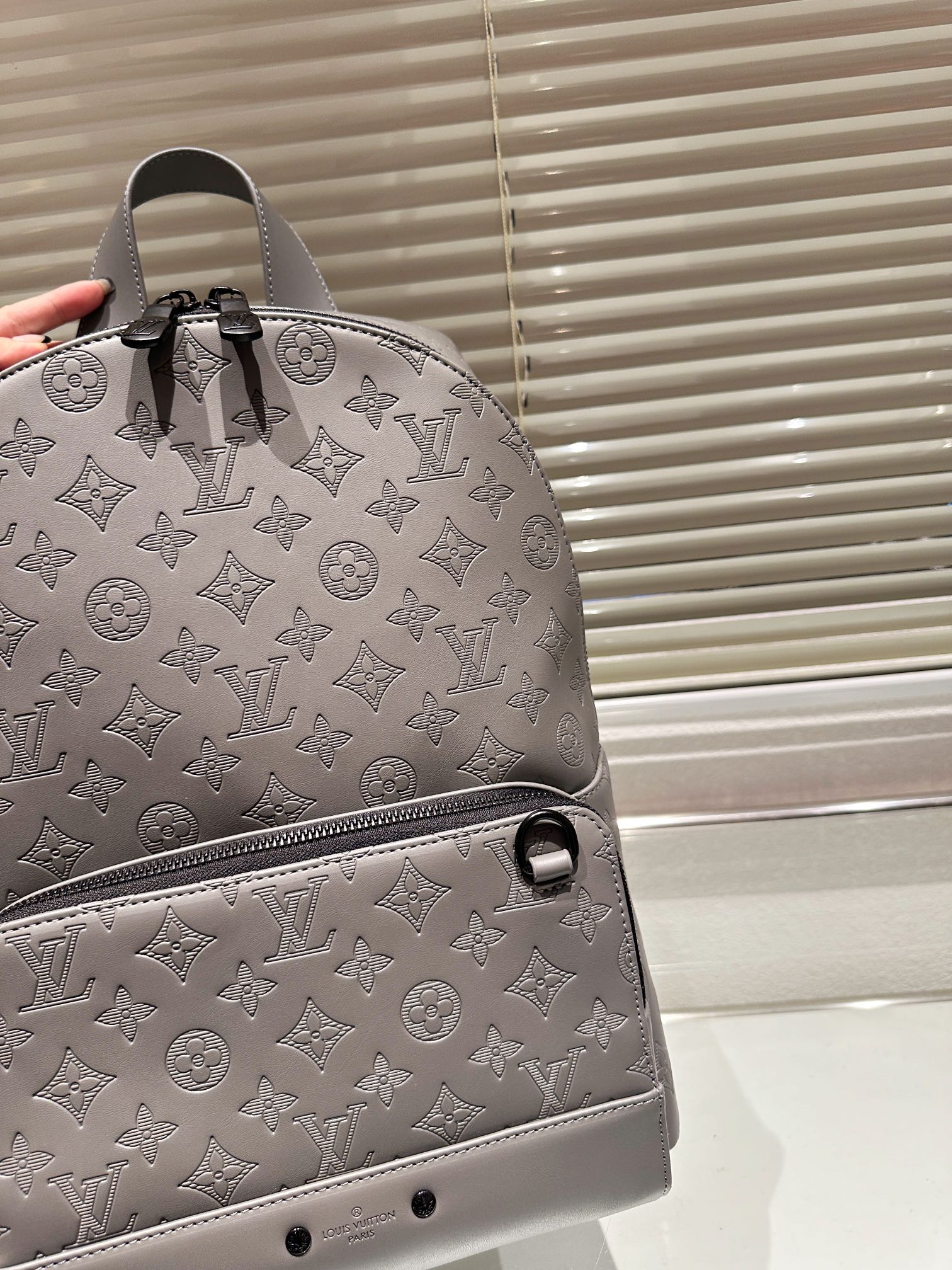 LV Discovery Backpack 43186 LLS571 38cm