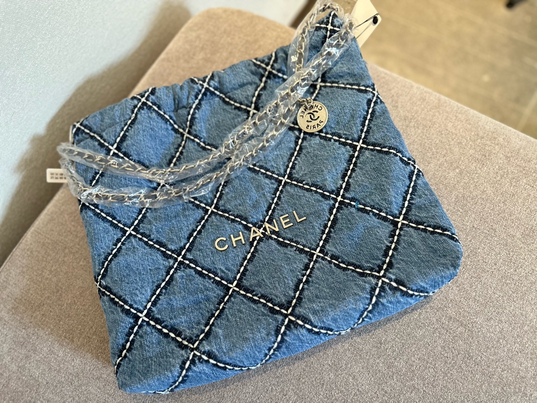 Chanel Denim Shoulder Bag LM042 20-40cm
