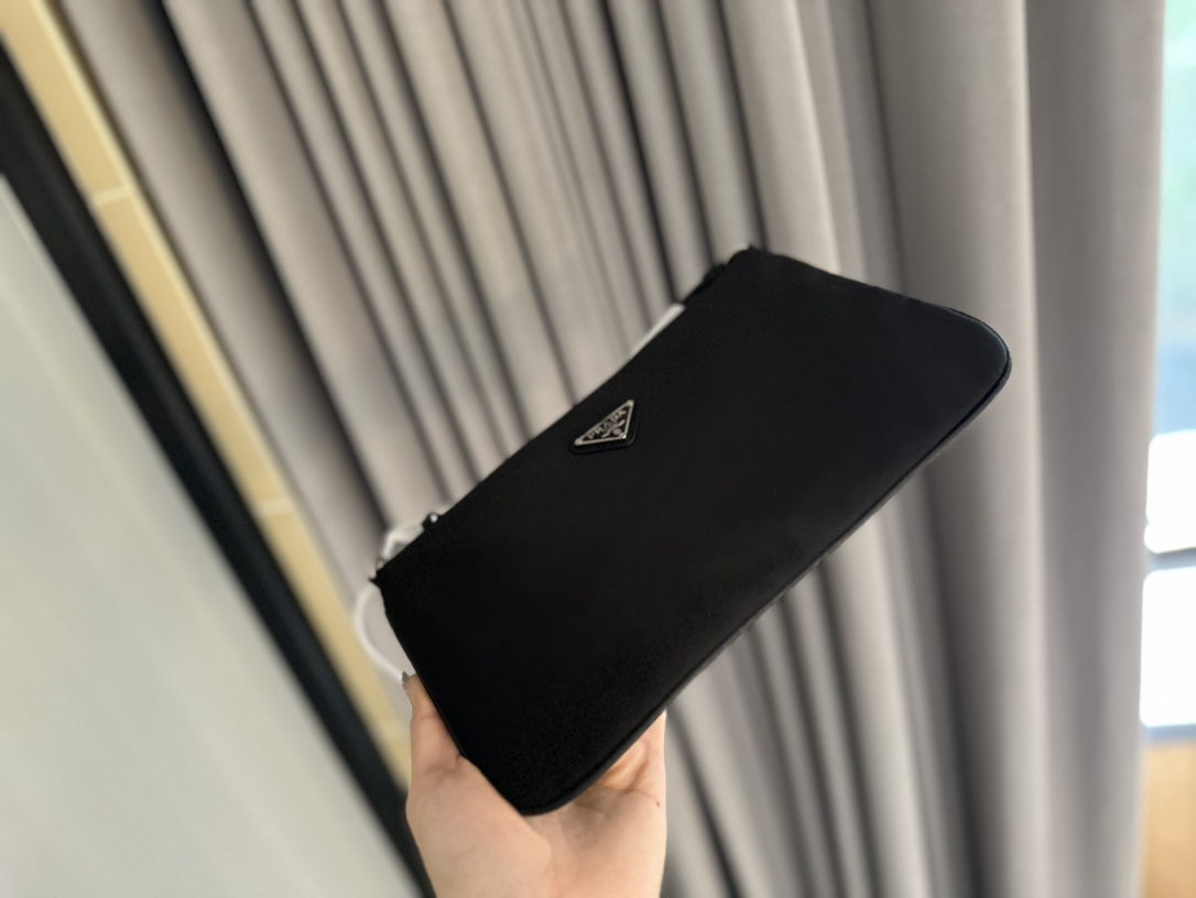 Prada Shoulder Bag 005 DB511 20cm