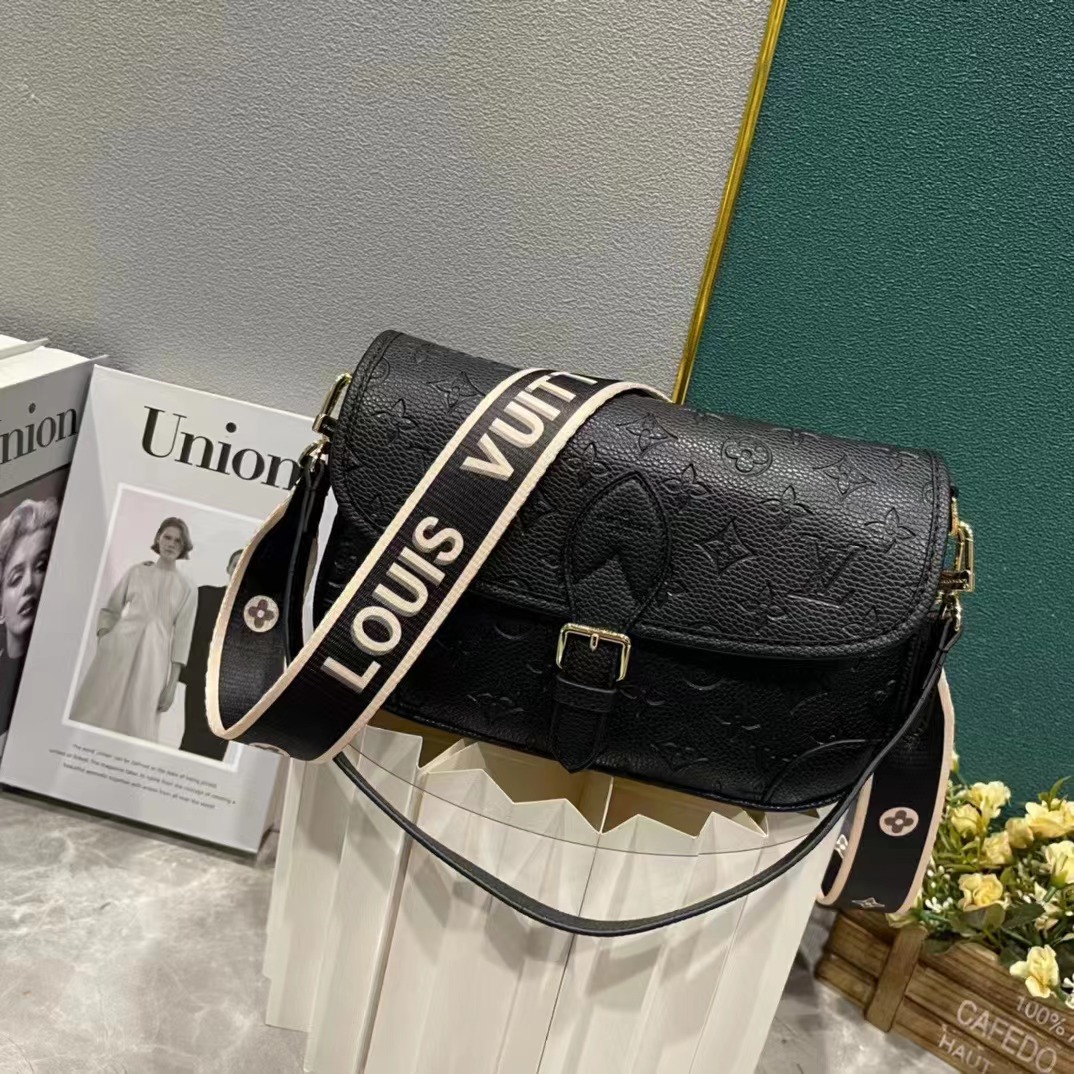 LV DIANE Bag M45985 XX061 25cm