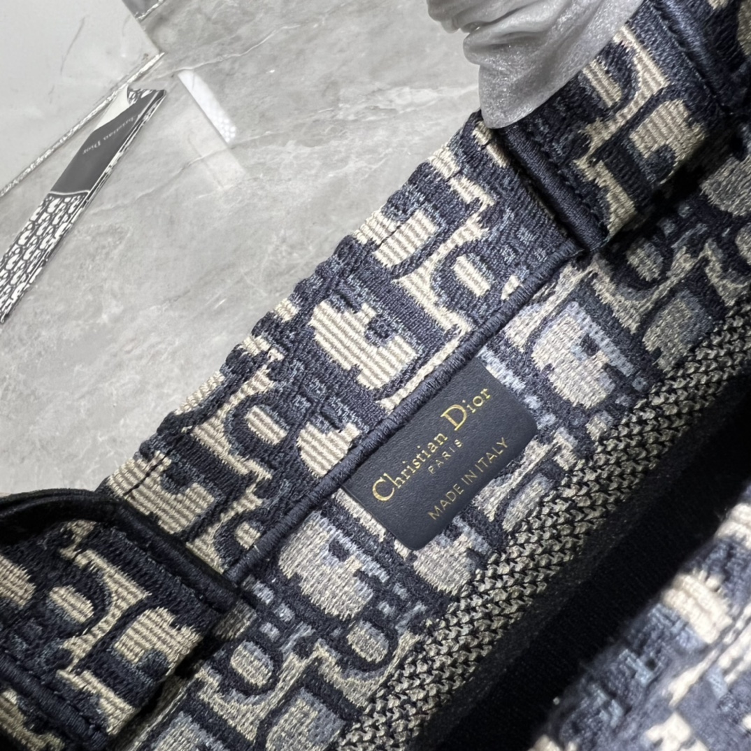 10A + top quality Small Dior Book Tote 0175 XB012 26cm