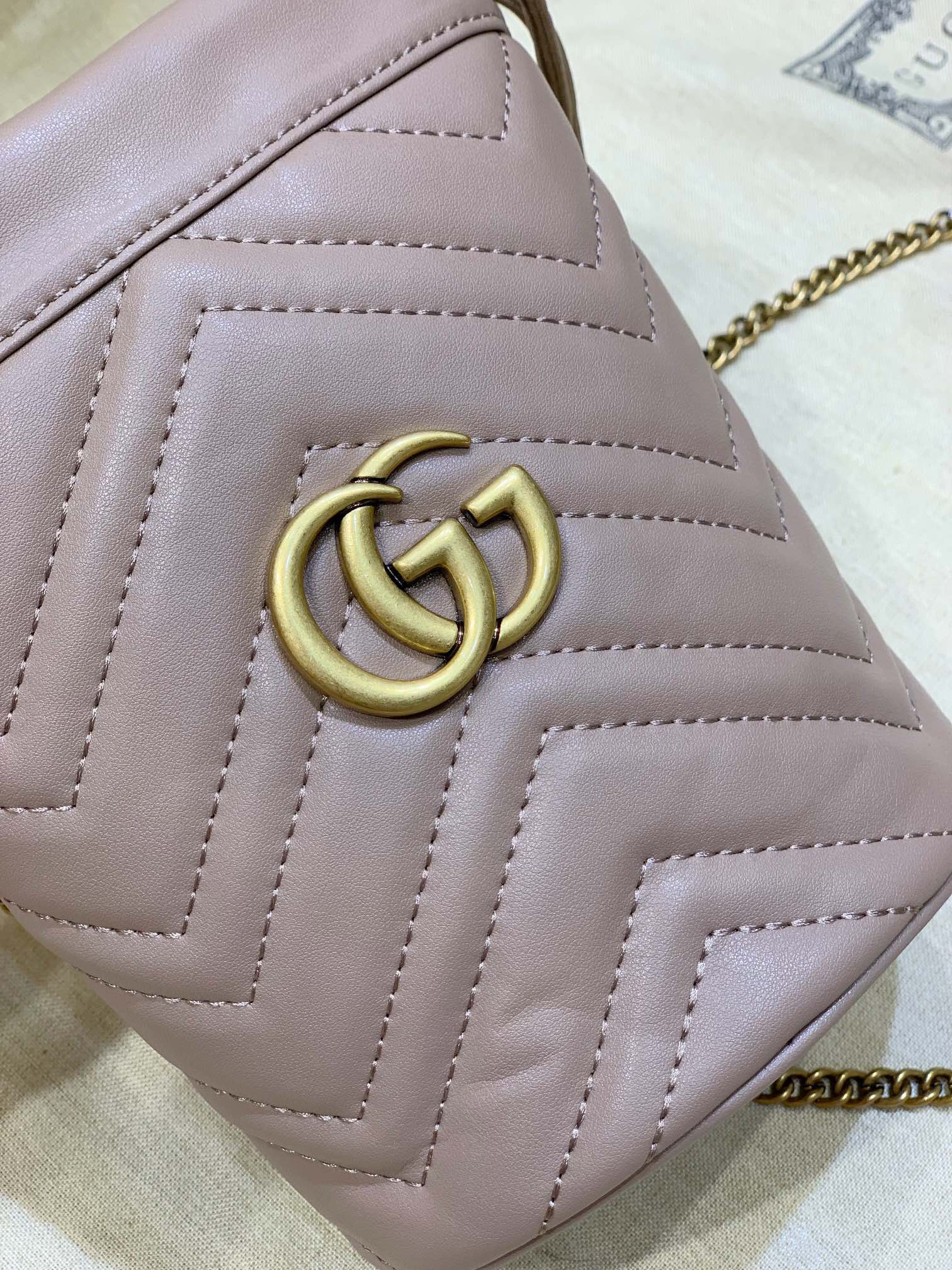 GG Marmont Mini Bucket bag 575163 LM051 19cm