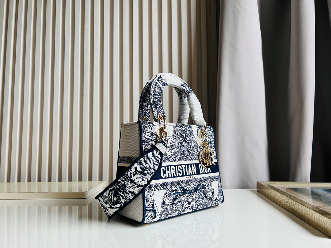 10A + top quality Dior Medium Lady D-Lite Bag M0565 LM003 24cm