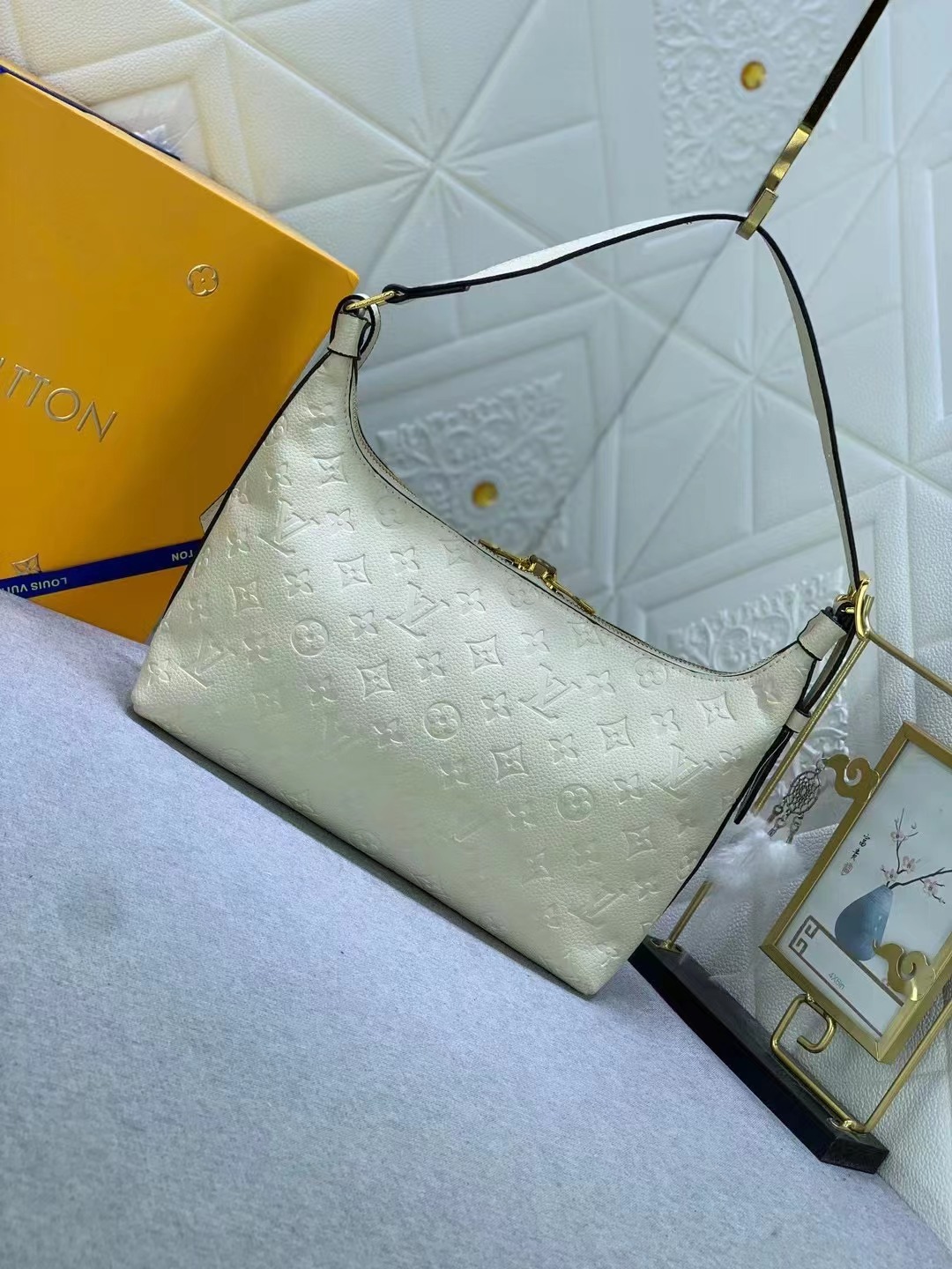 LV Sac Sport Handbag M46610 XX061 27cm