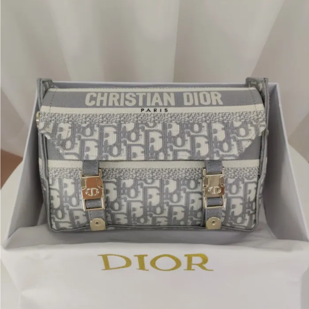 Dior001 22PJ042