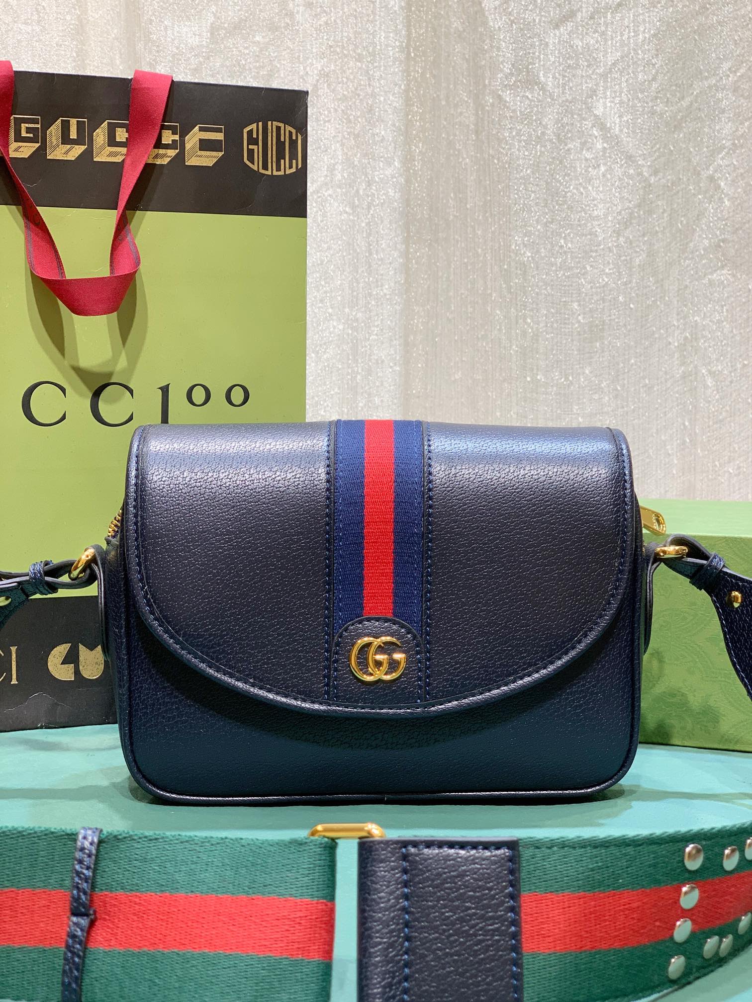 Gucci722117smile051 23CM