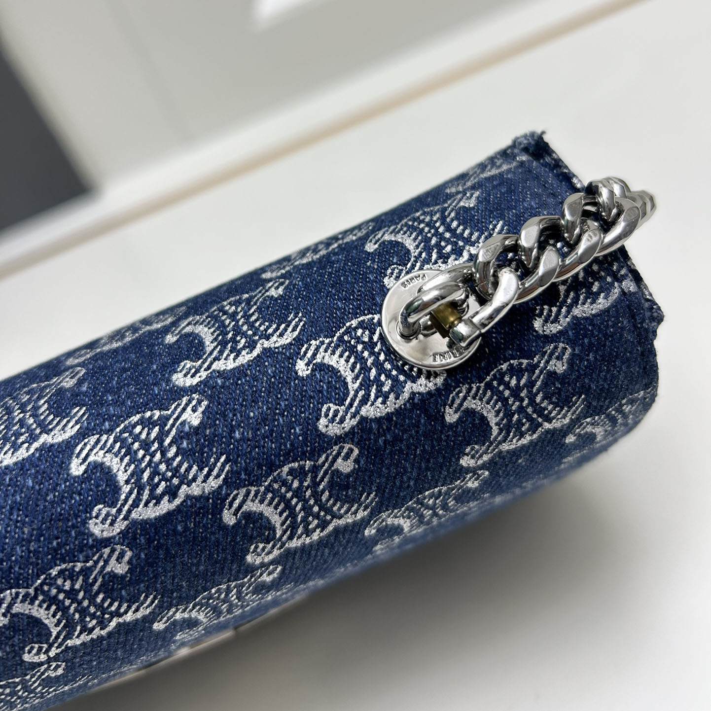 Celine Triomphe  Handbag Shoulder Bag Chain Strap Crossbody Bag 10A (Replica)