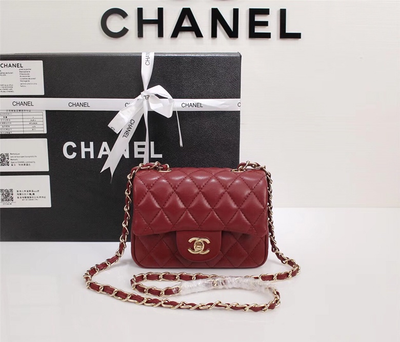 chanel1115PYD041 gold logo  18x14x7 cm