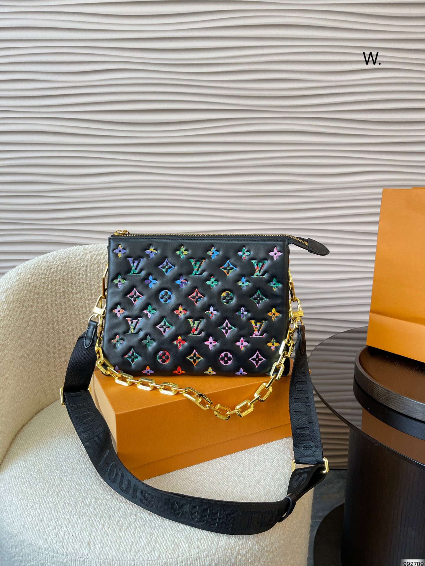 10A + quality LV Coussin PM M57793 DB081 27cm