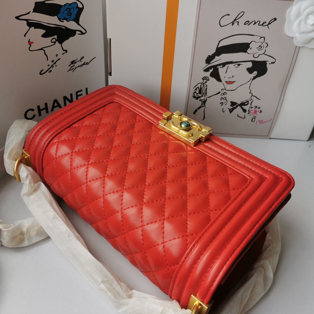 chanel6708PYD042