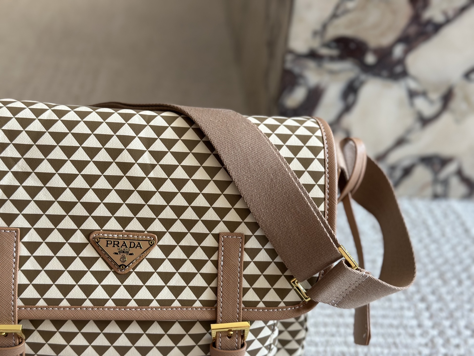 Prada Shoulder Bag 015 DB002 25cm