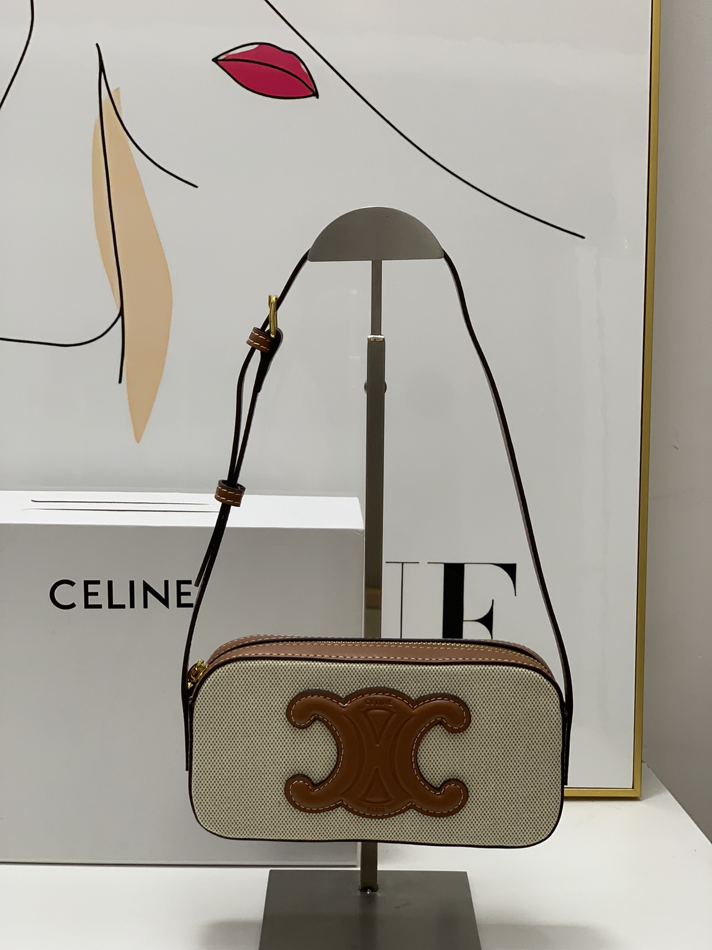 Celine012XX081 20CM