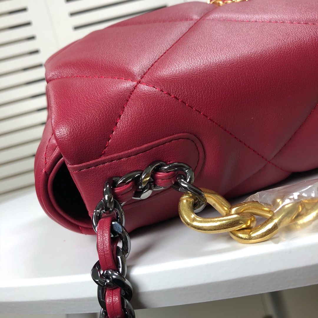 Chanel Lambskin Quilted Medium19 Flap Shoulder Bag Handbag