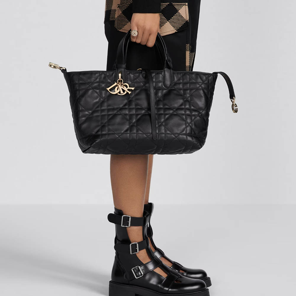 Dior Toujours Medium Cowhide (Replica)7A