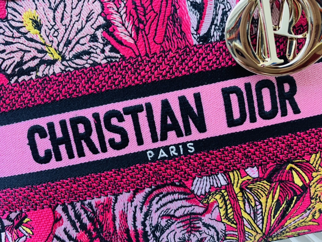 10A + top quality Dior Medium Lady D-Lite Bag 9920 DD003 24cm