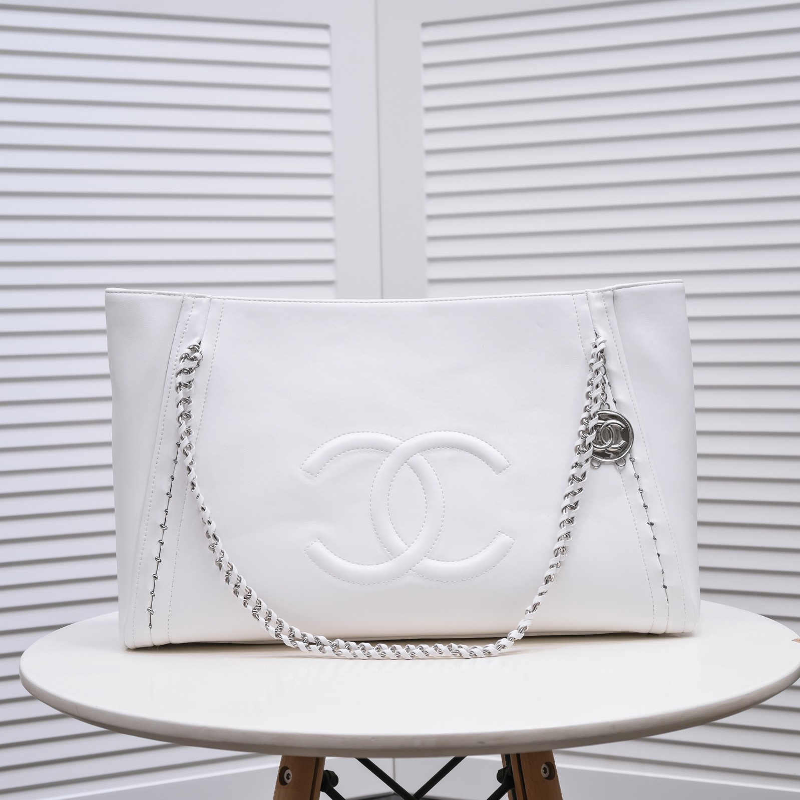 Chanel Tote Shopping Bag Vintage Shoulder Bag Handbag
