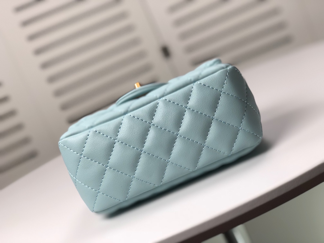 Chanel Cross Body Metal Ball Chain Shoulder Bag Handbag