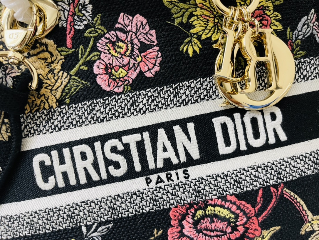 10A + top quality Dior Medium Lady D-Lite Bag 9920 DD003 24cm