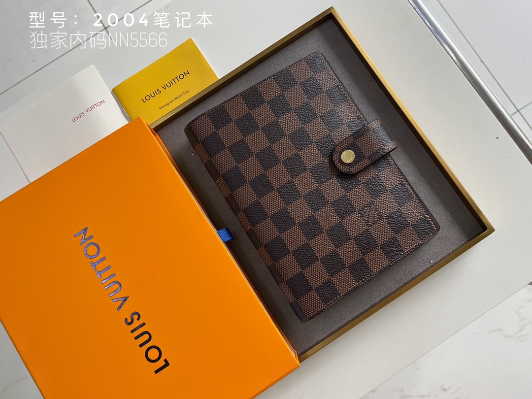 LV2004MQ06 14*18.5 CM