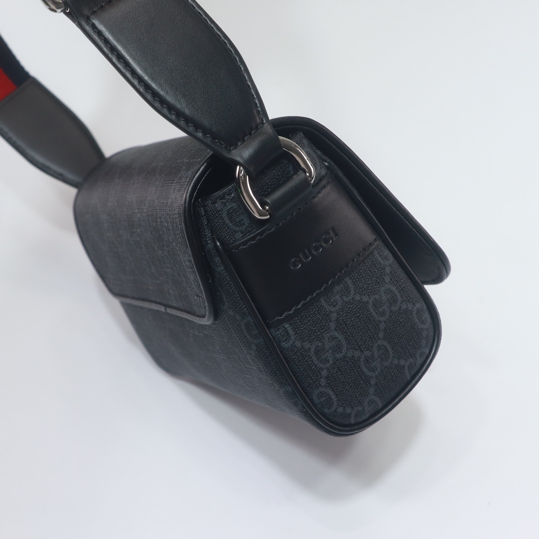 Gucci Shoulder Bag 791741 LM051 17.5cm