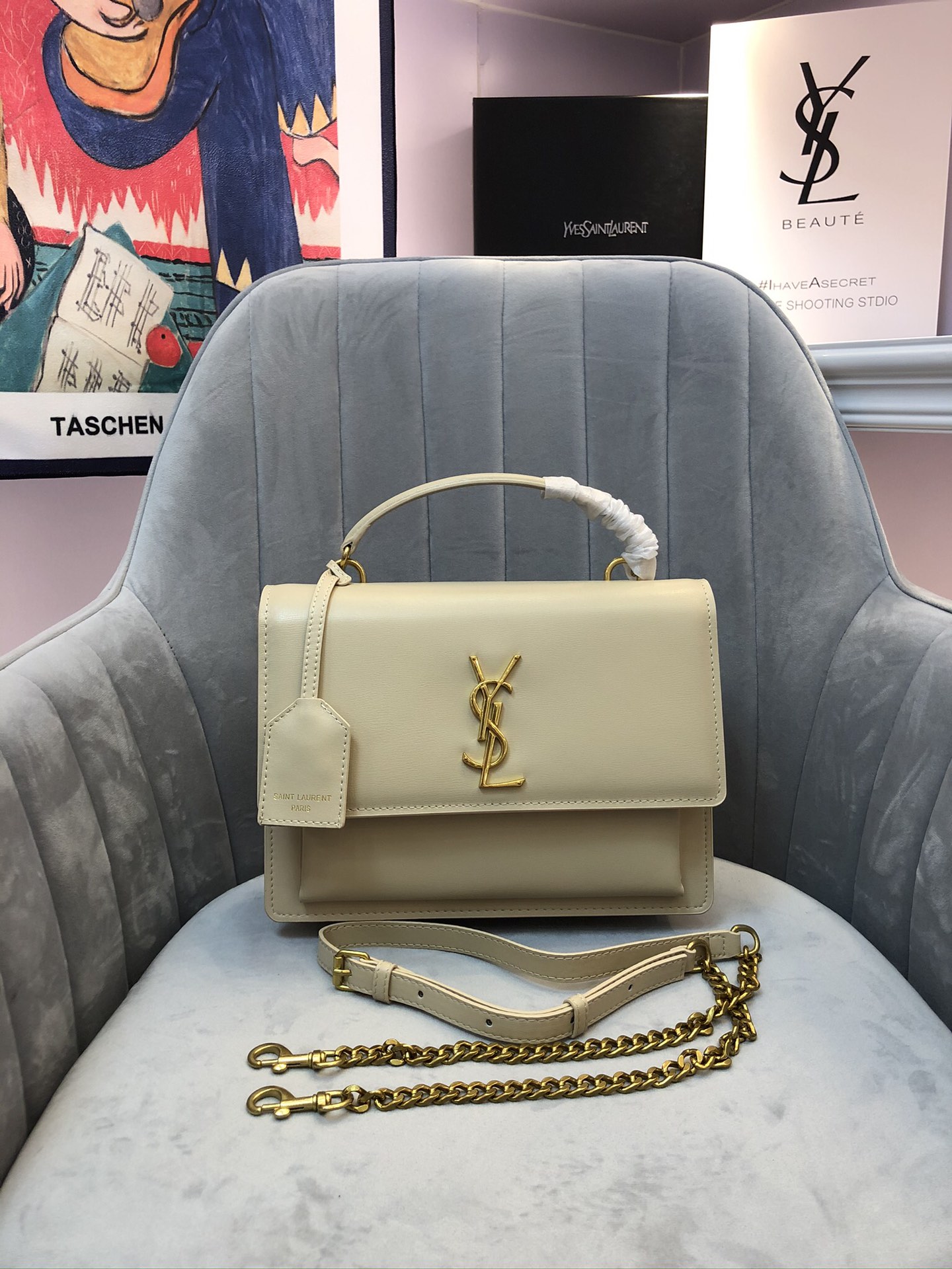 YSL SUNSET MEDIUM TOP HANDLE IN SMOOTH LEATHER 634723 25CM