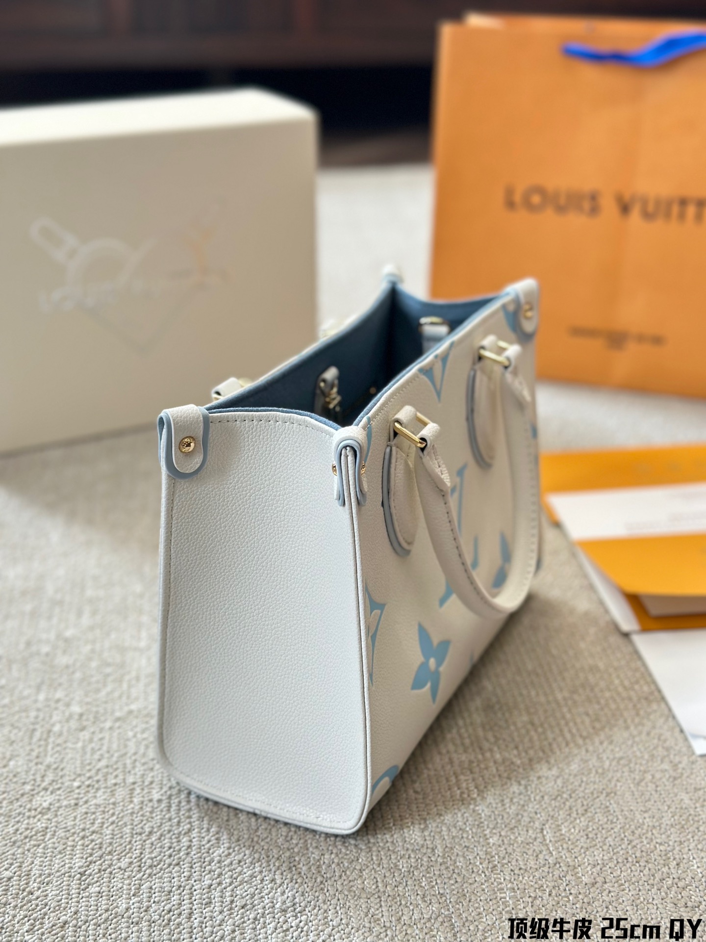 LV onthego Bag 006 DB502 25cm