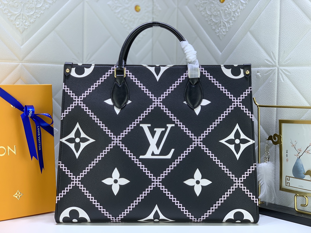 Louis Vuitton ONTHEGO