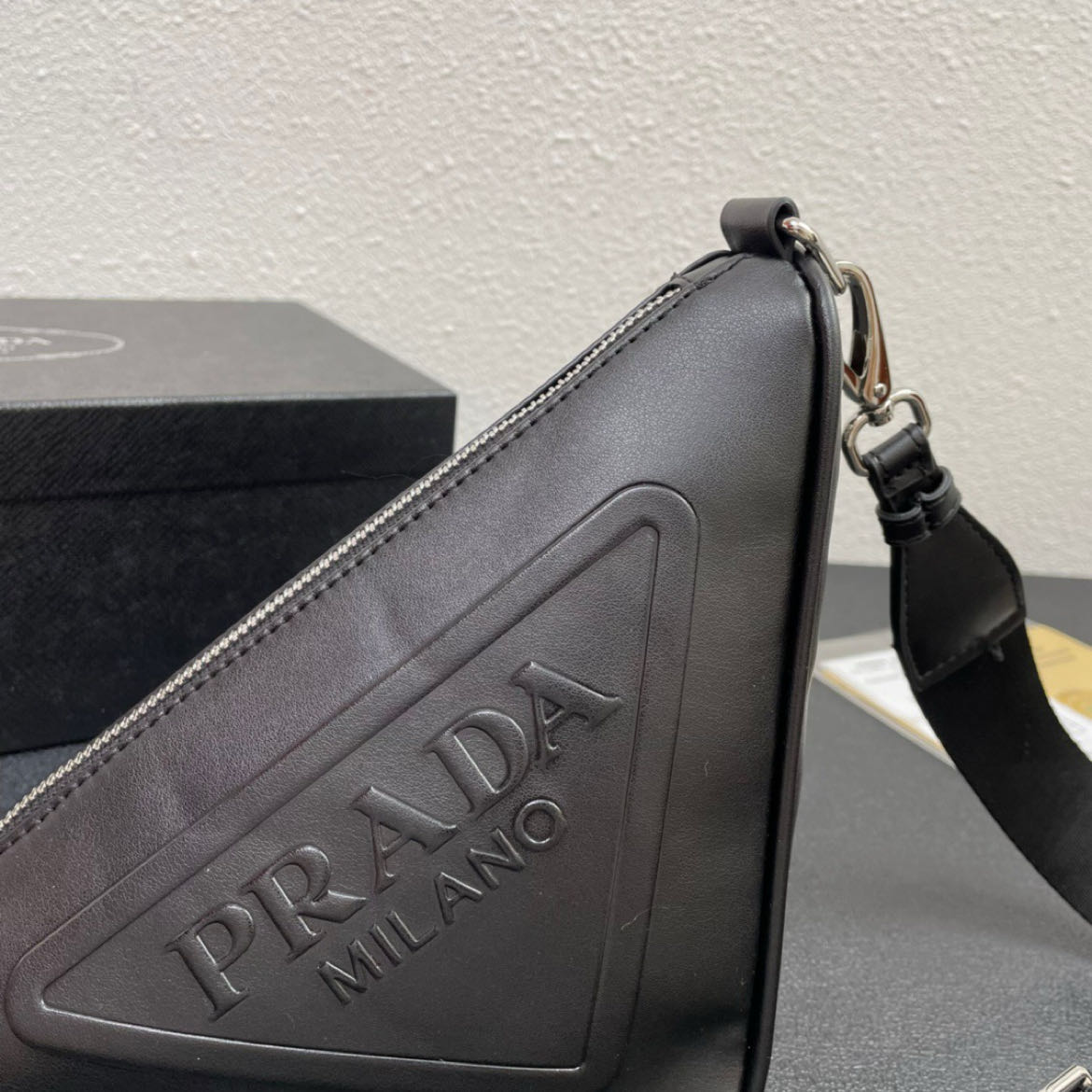 Prada Triangle Bag 1BH190 LM081 26cm