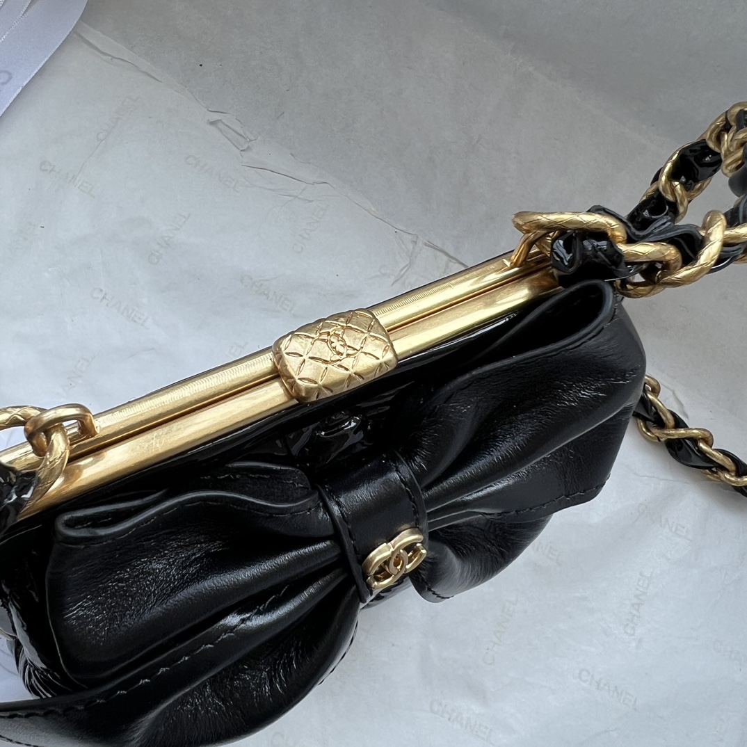 Chanel Bow Cute Clip Bag Sheepskin