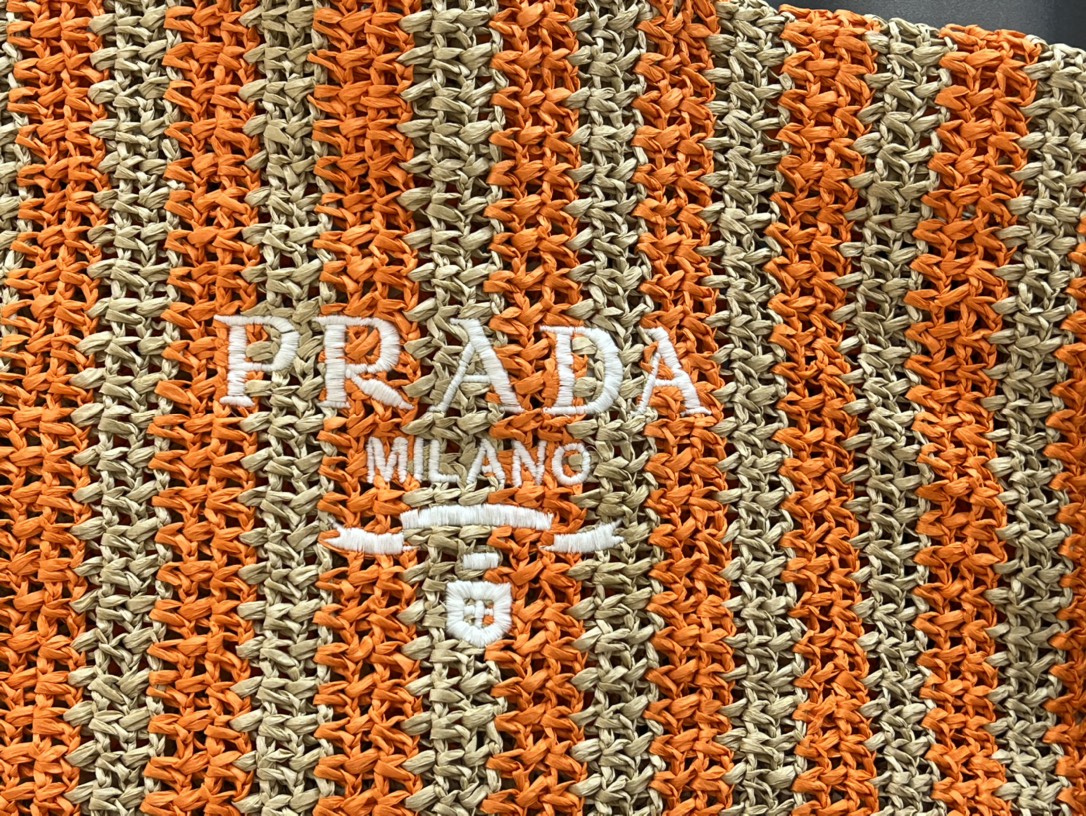 Prada 392 Orange LM051 40cm